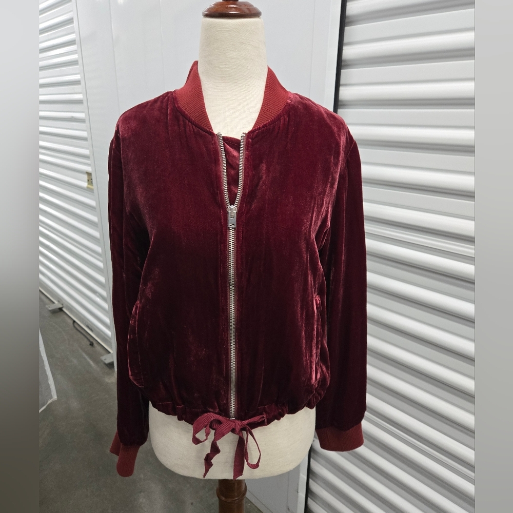 J.Crew Velvet Yoga Jacket – Size Small – Burgundy Zip-Up with Striped Lining